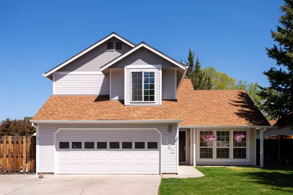 3152 Manchester AVE, Bend, OR 97701