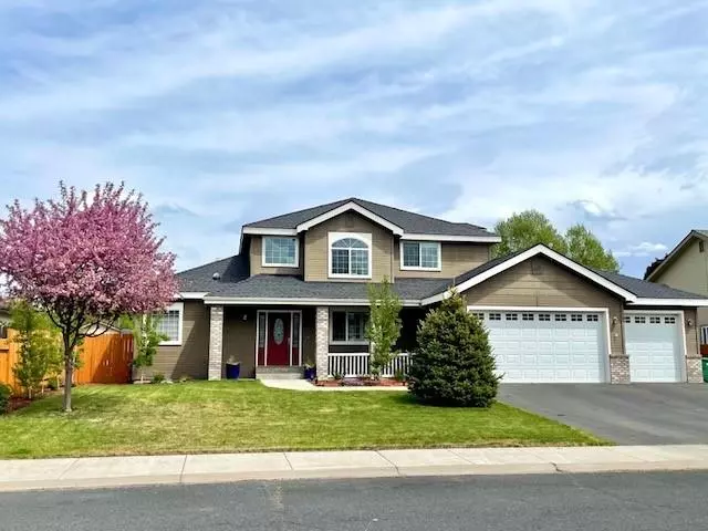 Klamath Falls, OR 97603,4315 La Habra WAY