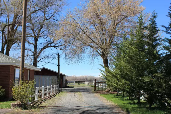 Klamath Falls, OR 97603,8512 Highway 39