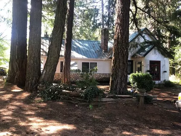 1631 Mill Creek DR, Prospect, OR 97536