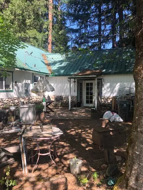 Prospect, OR 97536,1631 Mill Creek DR