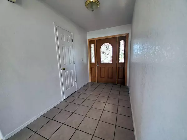 Klamath Falls, OR 97603,5850 Mack AVE