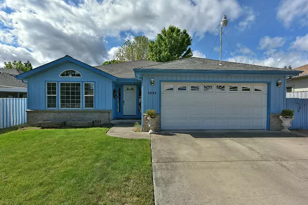 1037 Archer DR, Medford, OR 97501