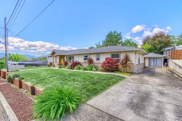 Grants Pass, OR 97526,912 Campus DR