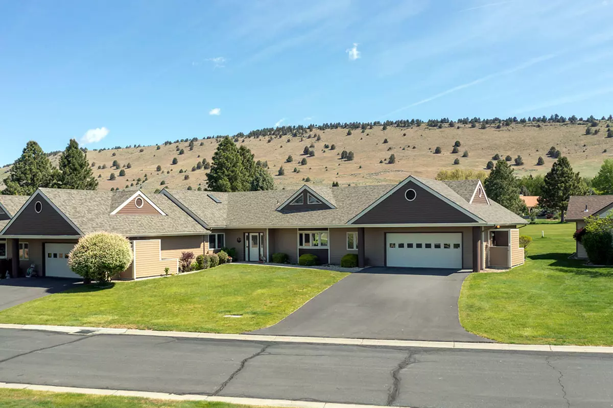 Klamath Falls, OR 97603,9131 St Andrews CIR