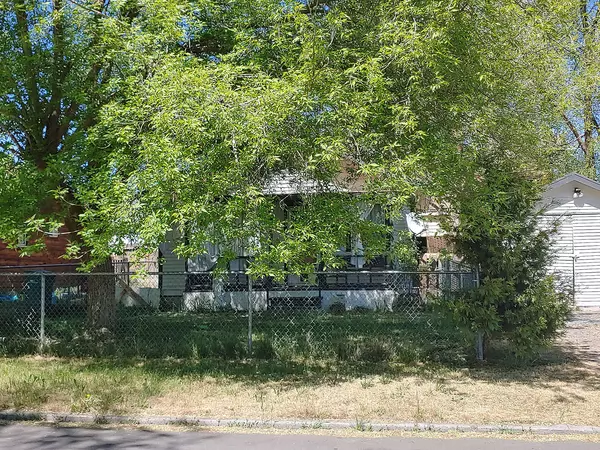 Klamath Falls, OR 97601,427 Martin ST