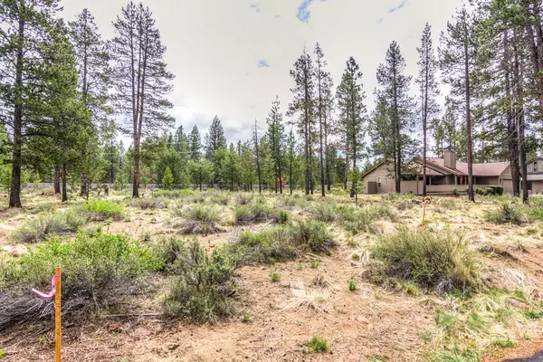 Sunriver, OR 97707,57806 Summit LN