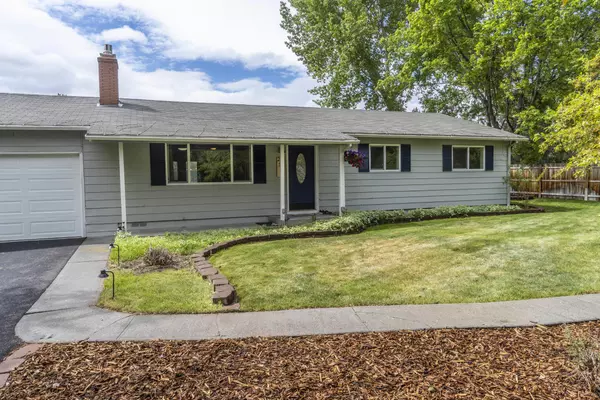 2580 Wickiup AVE, Redmond, OR 97756