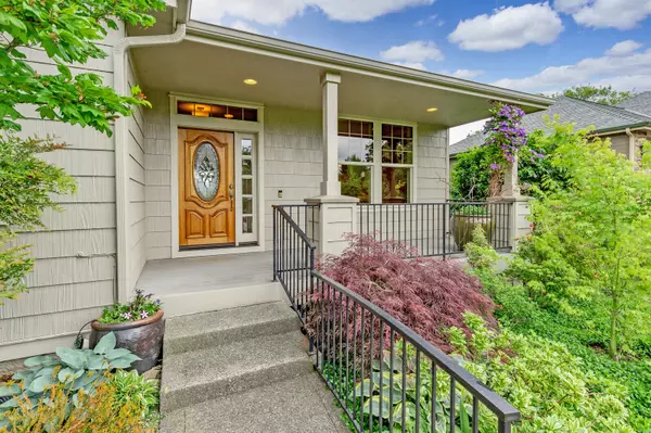 Ashland, OR 97520,594 Sutton PL