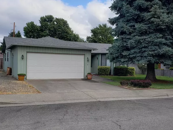 1710 Brownell AVE, Grants Pass, OR 97526