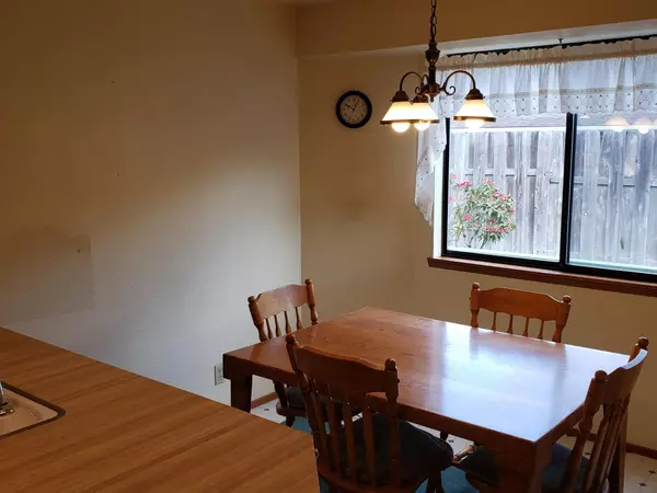 Grants Pass, OR 97526,1710 Brownell AVE