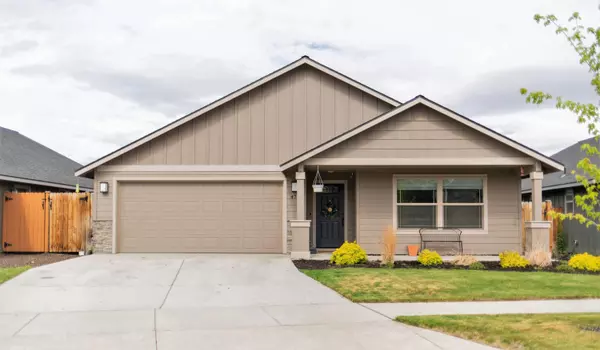 473 30th ST, Redmond, OR 97756