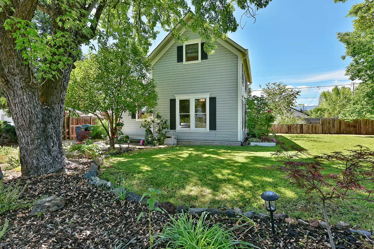 Medford, OR 97501,731 Second ST