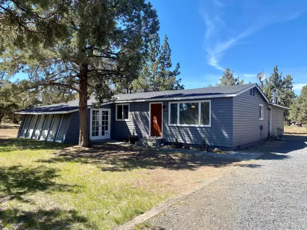 22860 McGrath RD, Bend, OR 97701