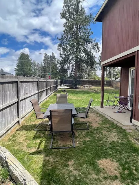 Bend, OR 97702,20181 Lora LN