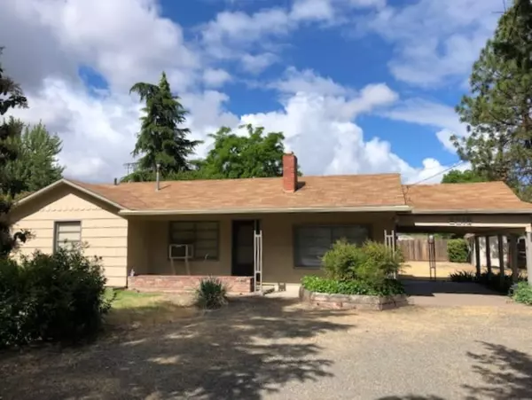 2215 Springbrook RD, Medford, OR 97504