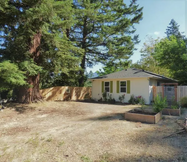 Grants Pass, OR 97527,2274 Fruitdale DR