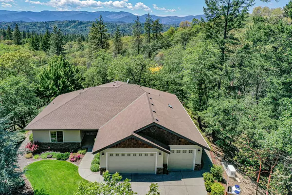 Grants Pass, OR 97526,165 Westridge DR