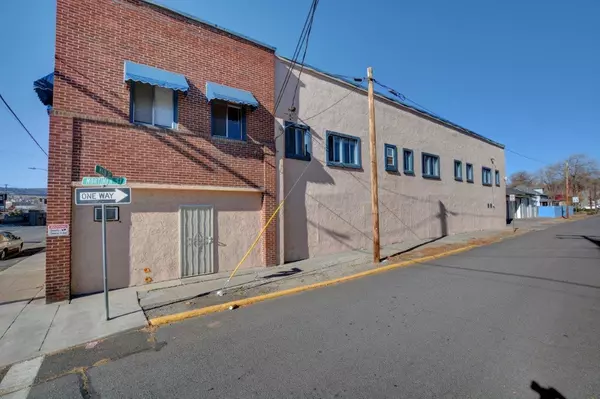 Klamath Falls, OR 97601,1717 Main ST