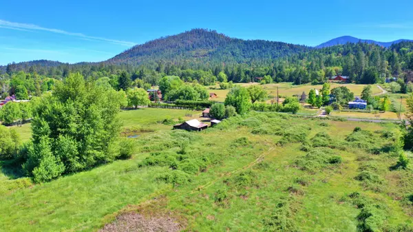 Grants Pass, OR 97527,4888 Jerome Prairie RD