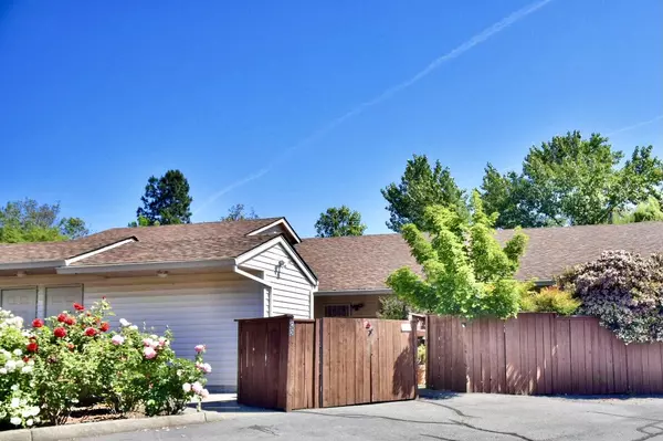 Grants Pass, OR 97526,588 Buddy LN #B