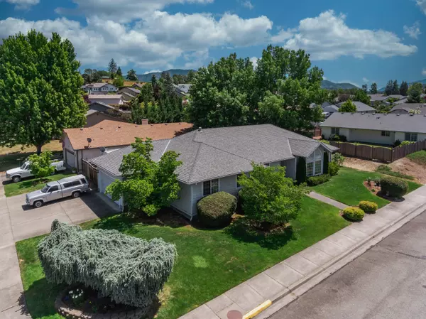 Grants Pass, OR 97527,1819 Harbeck RD