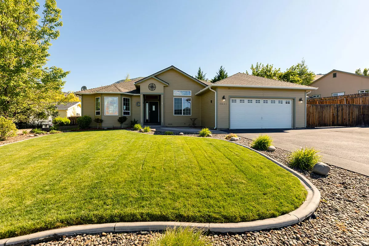 Klamath Falls, OR 97603,5831 Springcrest WAY