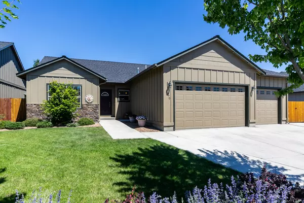 Redmond, OR 97756,3070 Canyon DR