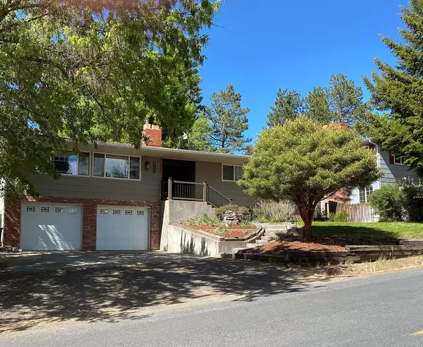 6715 Shasta WAY, Klamath Falls, OR 97603