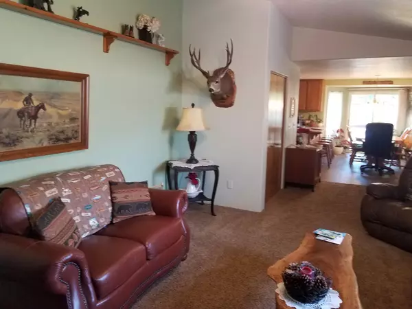 Grants Pass, OR 97526,217 Steiger ST