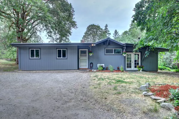 3479 Kane Creek RD, Central Point, OR 97502