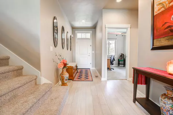 Bend, OR 97701,20995 Legend PL