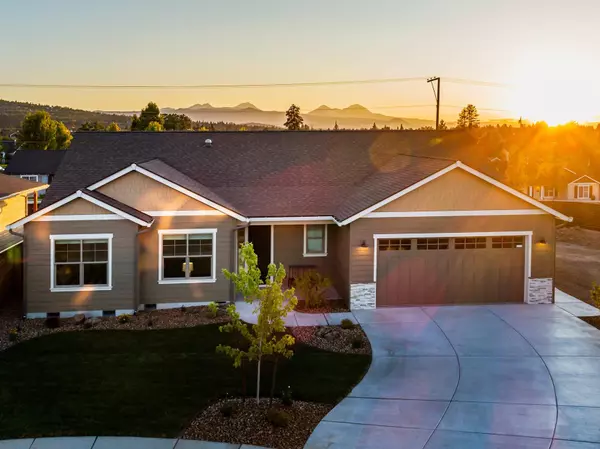 63173 Iner LOOP, Bend, OR 97701