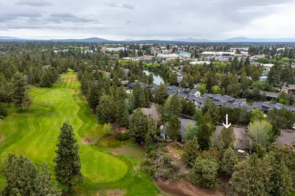 Bend, OR 97703,3031 Golf View DR