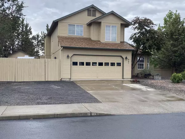 Bend, OR 97701,887 Locksley DR