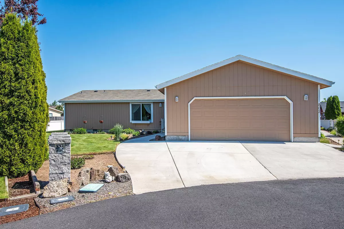 Redmond, OR 97756,802 Sioux CT