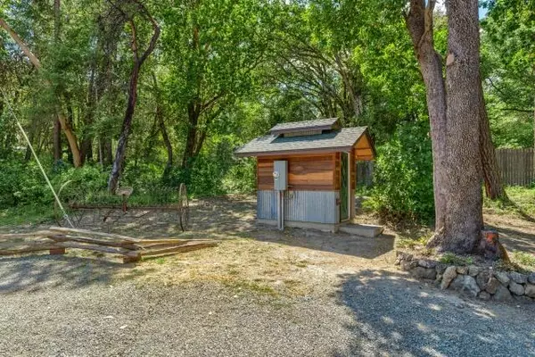 Williams, OR 97544,1246 Sheraton DR