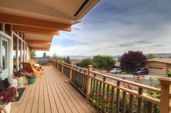 Klamath Falls, OR 97601,611 Loma Linda DR