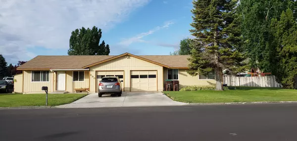 Prineville, OR 97754,990 5th ST