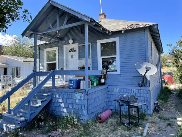 Klamath Falls, OR 97601,2027 Main ST