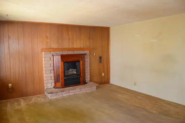 Grants Pass, OR 97526,1138 Ballinger DR