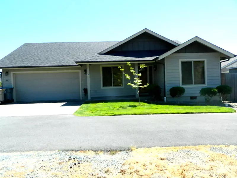 Grants Pass, OR 97526,357 Wagner Meadow DR