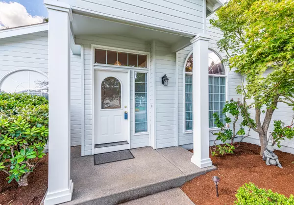 Medford, OR 97501,1727 Fiona LN
