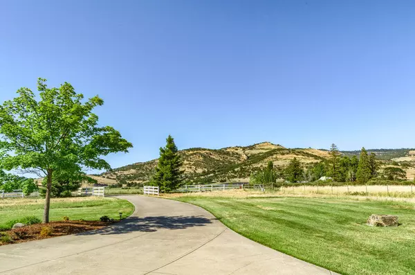 Medford, OR 97504,5710 Amerman RD