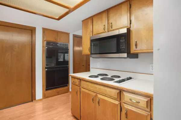 Grants Pass, OR 97527,787 Delsie DR