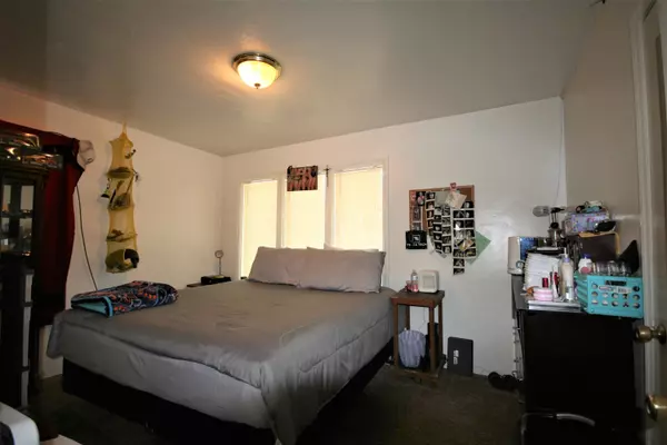 Medford, OR 97501,301 Columbus AVE