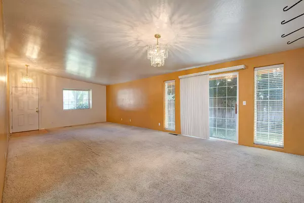 Grants Pass, OR 97527,2900 Raywood CIR