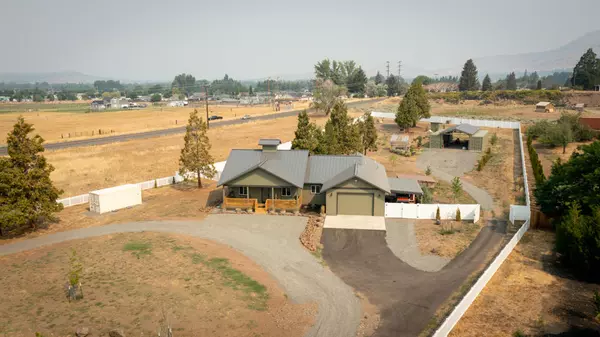 Klamath Falls, OR 97603,7515 Kings WAY