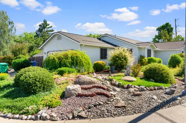 106 Liberty DR, Grants Pass, OR 97527