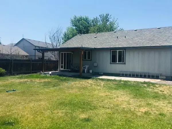 Redmond, OR 97756,1230 33rd ST